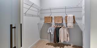 The Winston Gallery 13