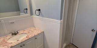 118 South Crysler Avenue - 1/2 Gallery 7