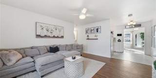 318 E Maple Street Gallery 4