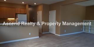New Lower Price! Tanasbourne Area 3 Bed Fenced Yard 1/2 Block to MAX AVAILABLE NOW! 1 Small Pet Nego Gallery 5