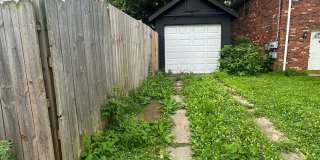 Beautiful Newly Renovated Home 4 BEDROOM 2 BATH Gallery 20