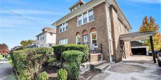 2327 Sturtevant Street Gallery 1