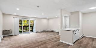 Super Spacious Newly Renovated 1-Bed 1-Bath Cranston! Gallery 4