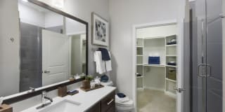 Overture Barrett Age 55+ Apartment Homes Gallery 34