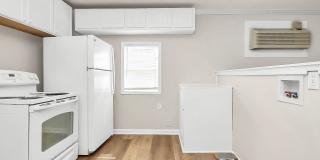 Welcome to your charming new home in the heart of Charlotte! Gallery 16