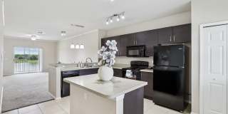 The Ellis Gallery 29