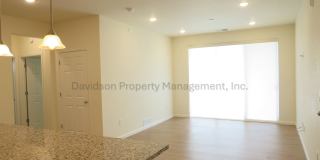 Beautiful Newer 2 Bedroom Condo in Briargate Area Gallery 3