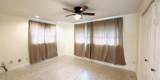 3/2/1 car garage in S. Ft. Myers Off Cypress Lake! Gallery 19