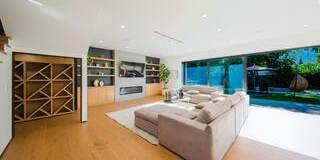 5141 Varna Avenue Gallery 10