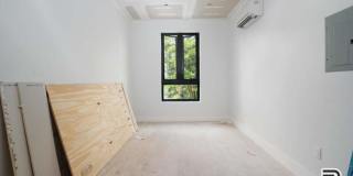 141 Meserole Street Gallery 1