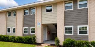 828 Sky Lake Circle - B Gallery 1