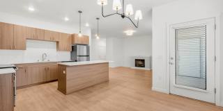 51st Street Apartments Gallery 3