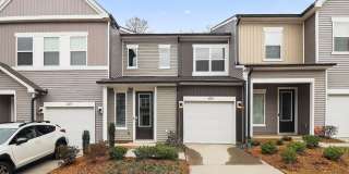 Brand NEW Townhome for RENT! Gallery 1