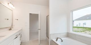 4 Bedroom Home NEW Construction in CENTRAL. Gallery 12