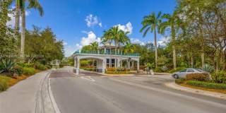 951 NE 42nd Ter Gallery 1