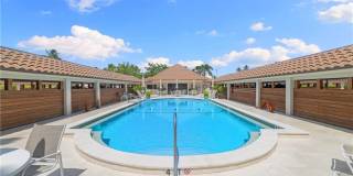 2600 Gulf Shore Blvd N unit: 54 Gallery 17