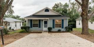Completely Renovated 3 bed 2 bath single family home Gallery 1