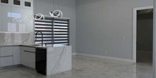 221 SW 25th Avenue Gallery 8