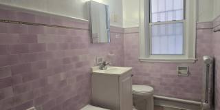 1806 West Farwell Ave. Gallery 6