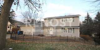 Spacious Expansive Wooded Lot in Shoreview Gallery 1