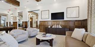 Keeneland Place Gallery 41