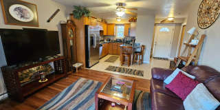 Condo located near the lake- Available October 1st, 2026 - July 31st, 2027 Condo located near the lake- Available October 1st, 2026 - July 31st, 2027 Gallery 23