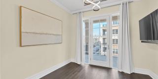 5000 Royal Court Gallery 19