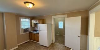 2 bedroom duplex in the highlands! Gallery 7