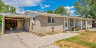 West Jordan Duplex w carport AVAILABLE NOW!! West Jordan Duplex w carport AVAILABLE NOW!! Gallery 1