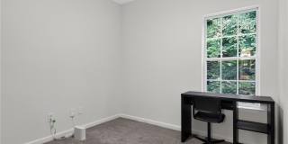 1021 Ada Avenue NW Gallery 7