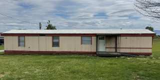 2 Bedroom 1 Bathroom Home located in Greeneville, TN Gallery 1