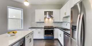 4516 S King Drive Gallery 6