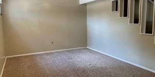 STUDENTS WELCOME! 4 Bed 2 Bath Home in West Ft Collins w/ Garage and Fenced Yard Gallery 32