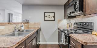 Lakeside Apartments Gallery 27