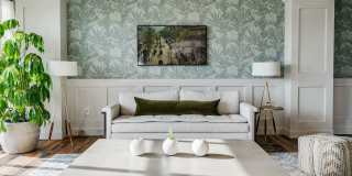 Nolan Mains Gallery 86