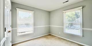 4 Bedroom On Quiet Cul-De-Sac in Adams Farm - Lawn Care Included! Gallery 22