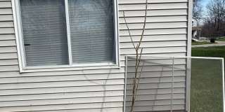 Charming 3-Bedroom Property in Prime Location Gallery 30