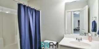 826 Stonebriar Street - 1 Gallery 19