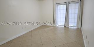 5011 Wiles Rd Gallery 5