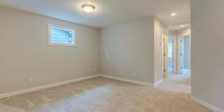 Beautiful home in gated community Gallery 10