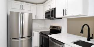 113 FAYETTE Street N unit: 3 Gallery 1