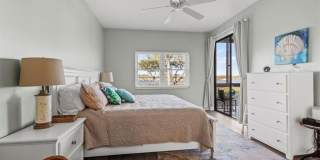 6082 SE Landing Way Gallery 21