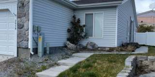 Nice single level home Gallery 1