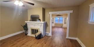 Spacious 3-Bedroom Cleveland Home with Classic Character & Large Living Areas Spacious 3-Bedroom Cleveland Home with Classic Character & Large Living Areas Gallery 1