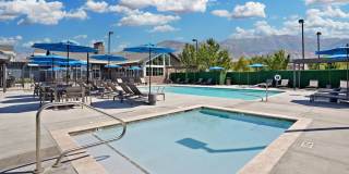 Viewpointe Gallery 25