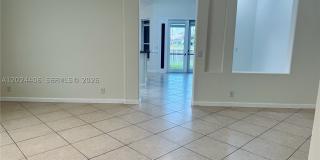 12400 NW 78th Mnr Gallery 4