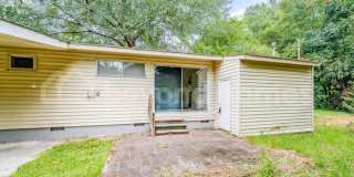 1225 Birchwood Street Gallery 26