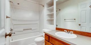 2-Bedroom Home in Hillsboro! Gallery 22