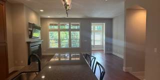 Stunning Contemporary townhome in Coveted Peterkort Woods, near St. Vincent's in Cedar Mill Stunning Contemporary townhome in Coveted Peterkort Woods, near St. Vincent's in Cedar Mill Gallery 17