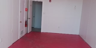 6 South Clinton Street - Store Gallery 1